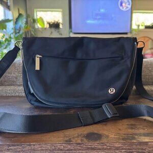 Lululemon All Night Festival Bag 5L | Black with Silver Tone Hardware
